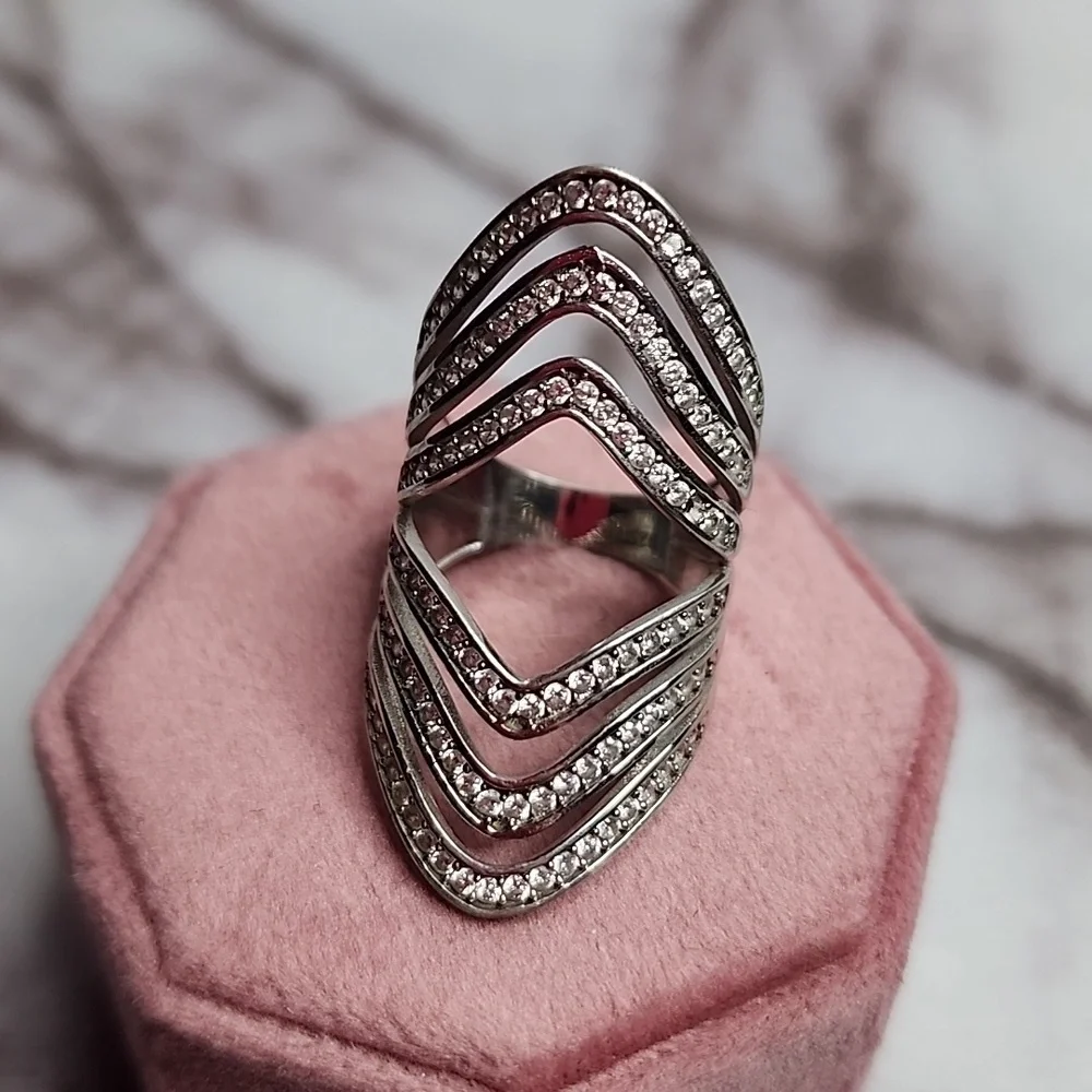 Sterling silver ring chevron